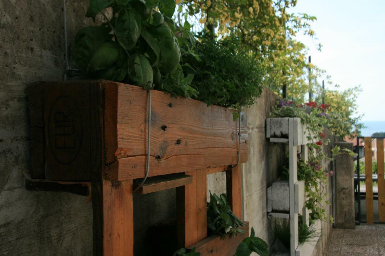 Apartma Tul Izola Exterior foto